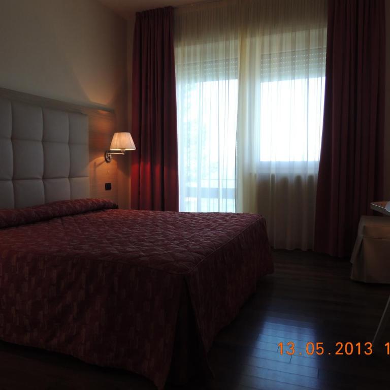 Hotel Gasparina - Camera Matrimoniale - 1