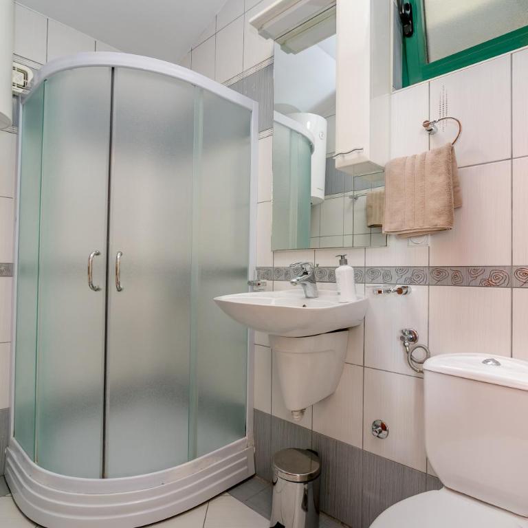 Apartmani Amor - One-Bedroom Apartment - 6