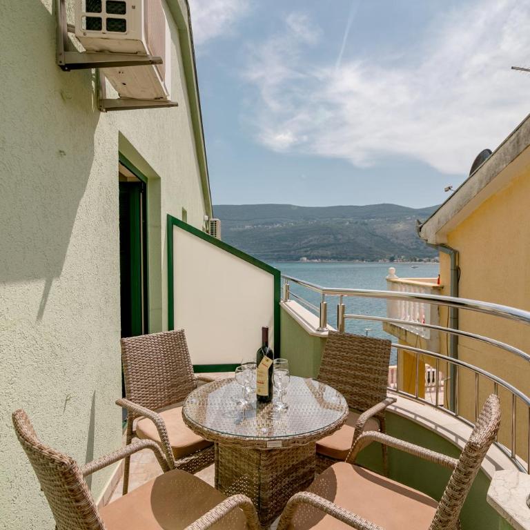 Apartmani Amor - One-Bedroom Apartment - 13
