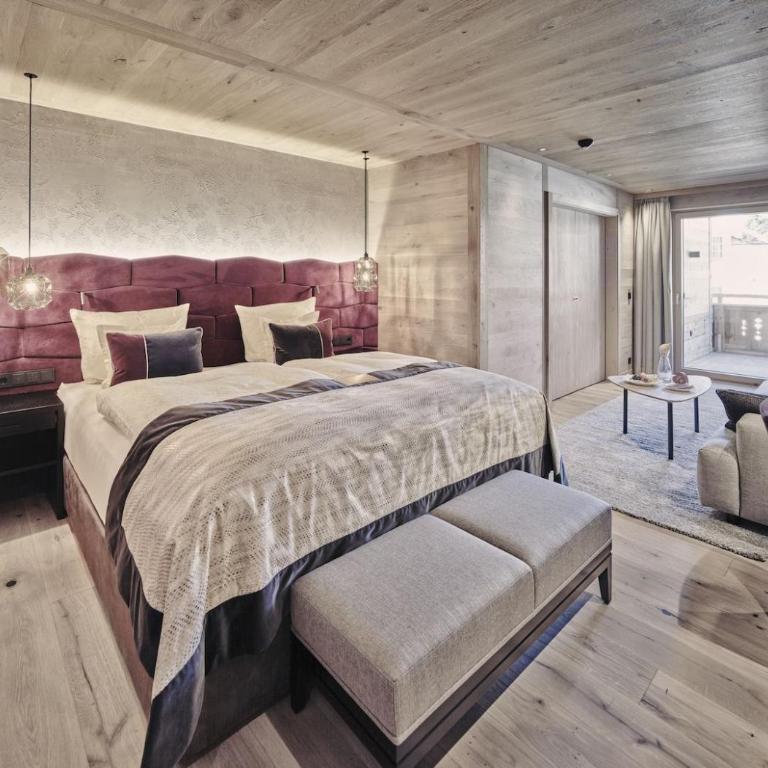 Cocoon - Alpine Boutique Lodge - Deluxe Suite - 1