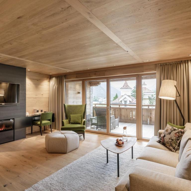 Cocoon - Alpine Boutique Lodge - Deluxe Suite - 2