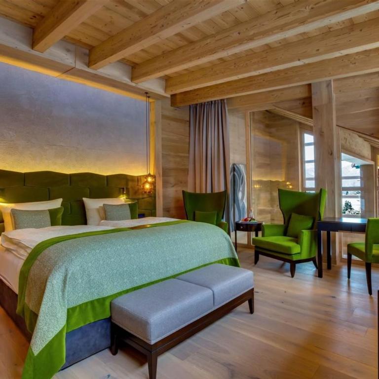 Cocoon - Alpine Boutique Lodge - Deluxe Junior Suite - 1