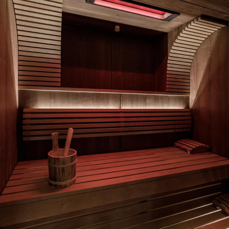 Cocoon - Alpine Boutique Lodge - Deluxe Junior Suite - 5