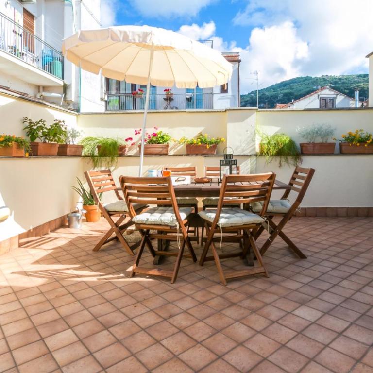 Terrazza Felicienne - Three-Bedroom Apartment - 44