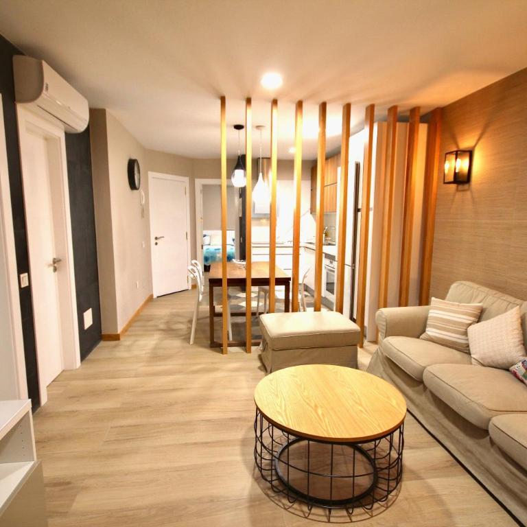 Calle Buenavista 1, esquina boulevar Timón. - Apartamento - 15