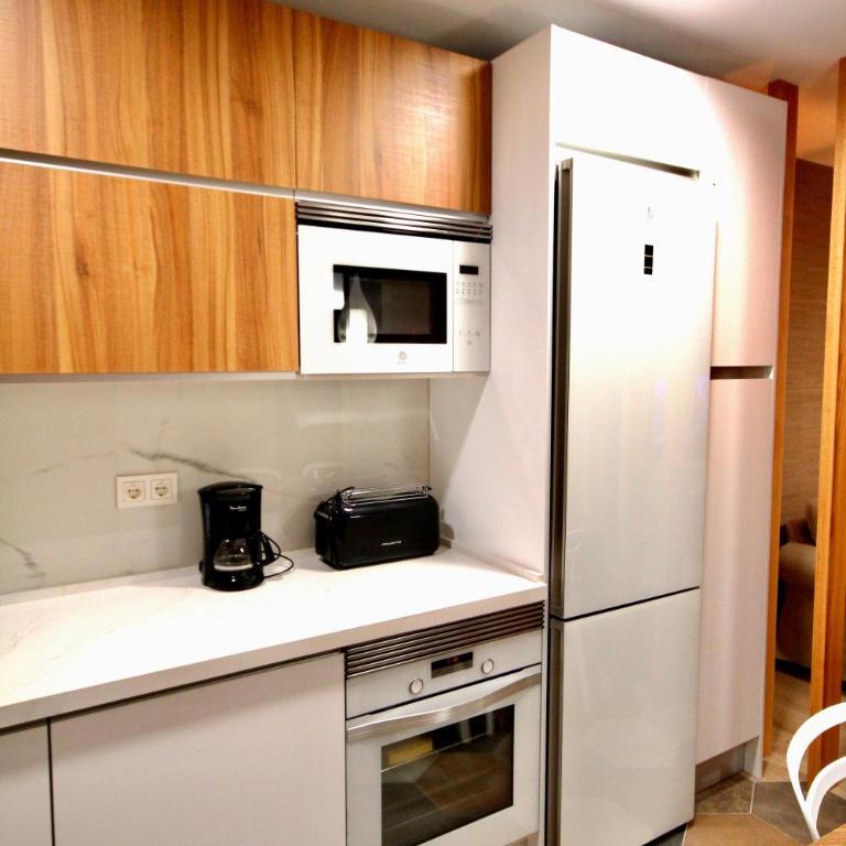 Calle Buenavista 1, esquina boulevar Timón. - Apartamento - 19
