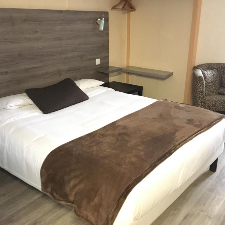 Aix Hotel - Chambre Double - 1