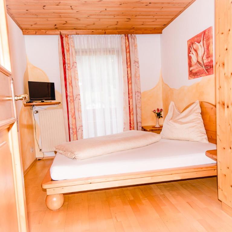 Haus Lassacher - Apartment mit Blick auf die Berge - 6