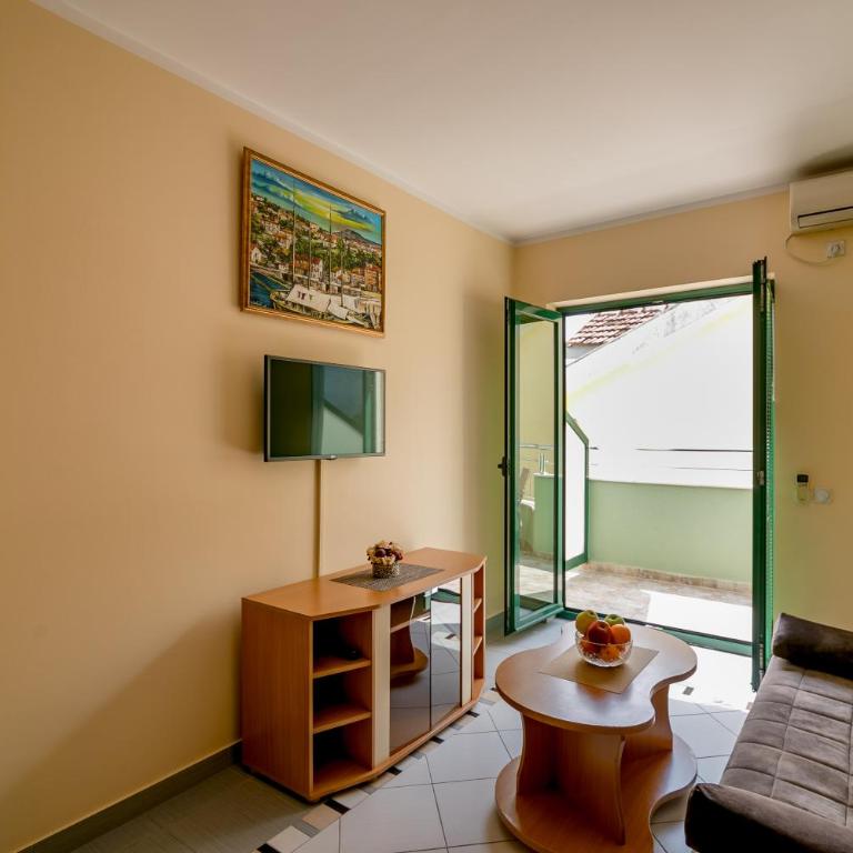 Apartmani Amor - One-Bedroom Apartment - 9