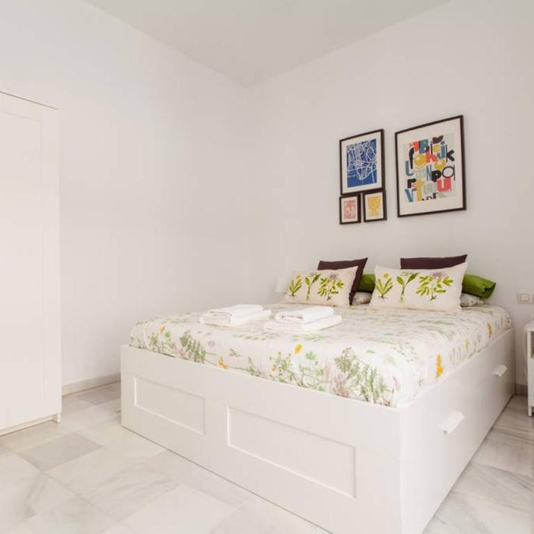 Hostly Rivero 2B Center-Fibre-communal terrace-Parking Optional-CLess - Apartamento con balcón - 11