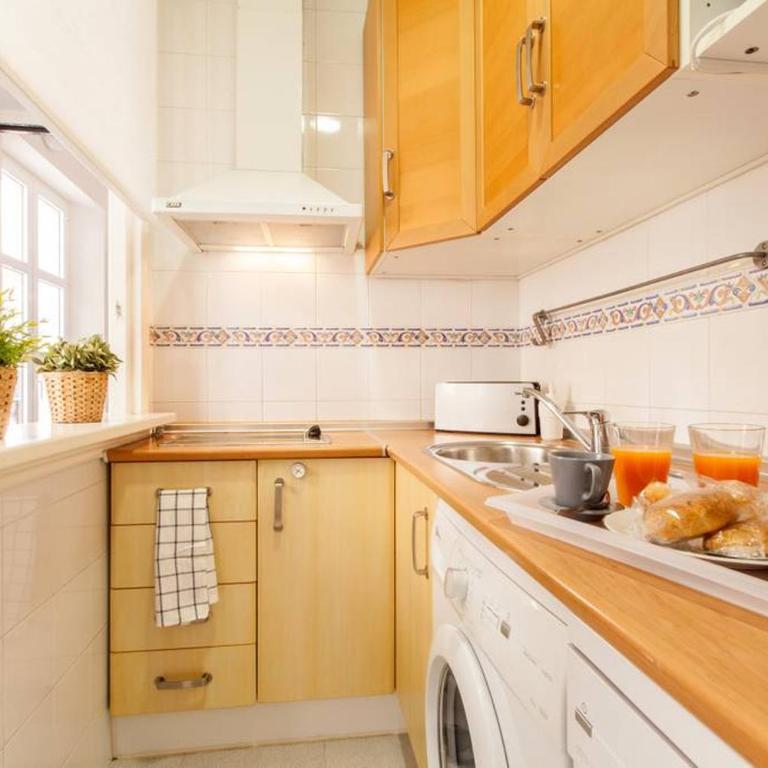 Hostly Rivero 2B Center-Fibre-communal terrace-Parking Optional-CLess - Apartamento con balcón - 12