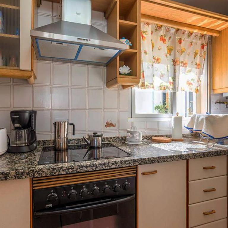 Apartamento con parking gratuito - Apartment - 28