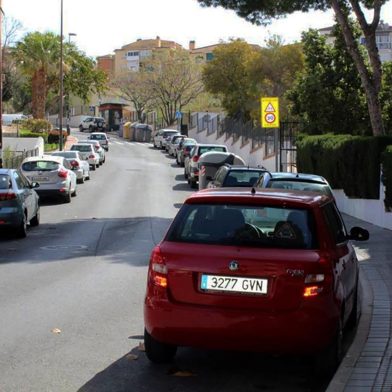 Apartamento con parking gratuito - Apartment - 43