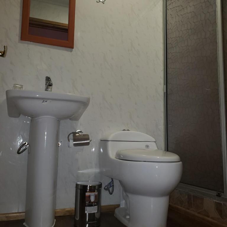 Hostal Nataly - Triple Room with Private Bathroom - 2