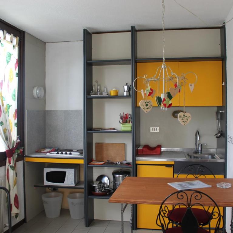 Jolly Residence - Appartamento con 1 Camera da Letto (4 Adulti) - 8