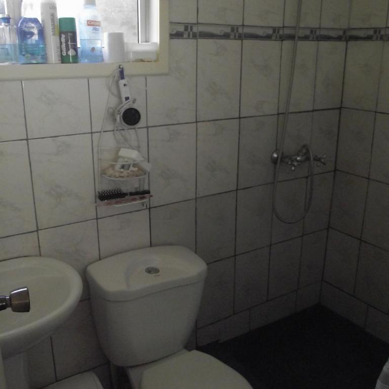 Hostal Miramar - Habitación Individual Estándar con baño compartido - 2