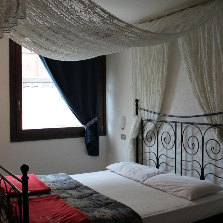 Jolly Residence - Appartamento con 1 Camera da Letto (5 Adulti) - 4