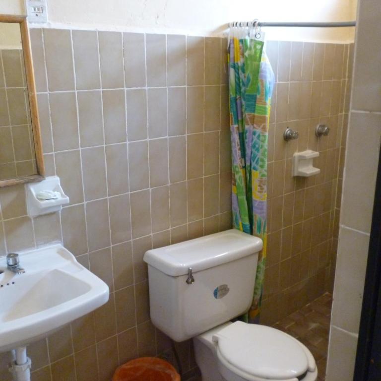 Hotel San Martin - Twin Room - 7