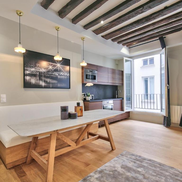 70 - Authentic Parisian Flat - Apartment - 2