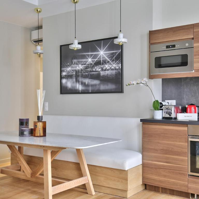 70 - Authentic Parisian Flat - Apartment - 5
