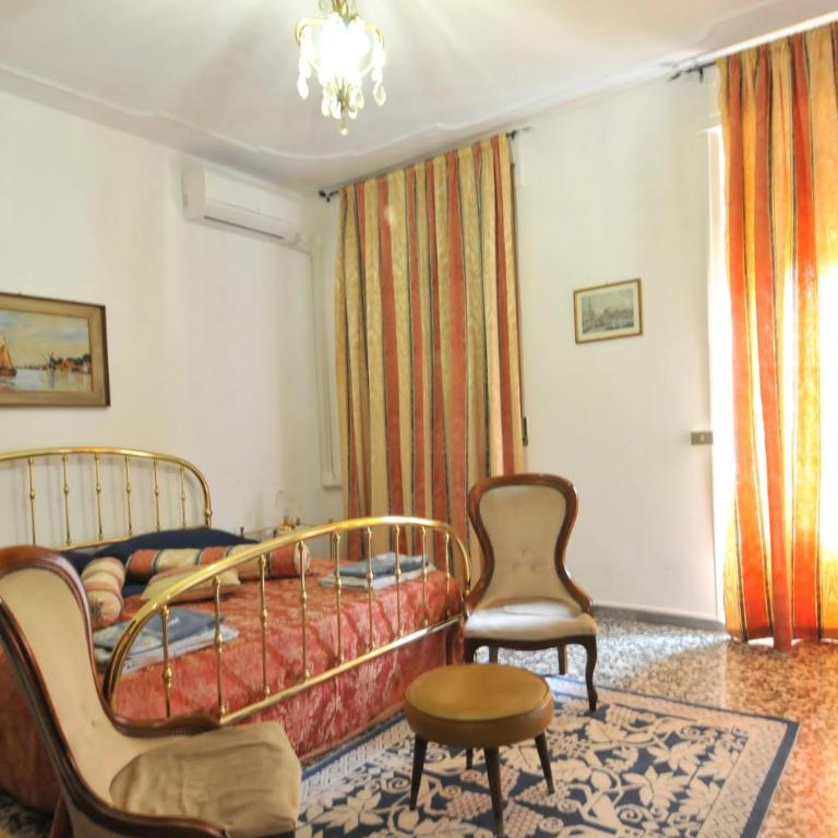 Locazione Turistica Poker d'assi - Double Room with Shared Bathroom - 16