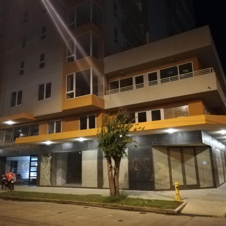 Depto Estudio 1811 Edificio Centro Blanco con estacionamiento - Apartamento - 28