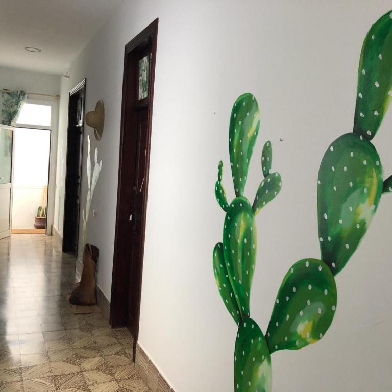 Cactus Host - Suite - 25