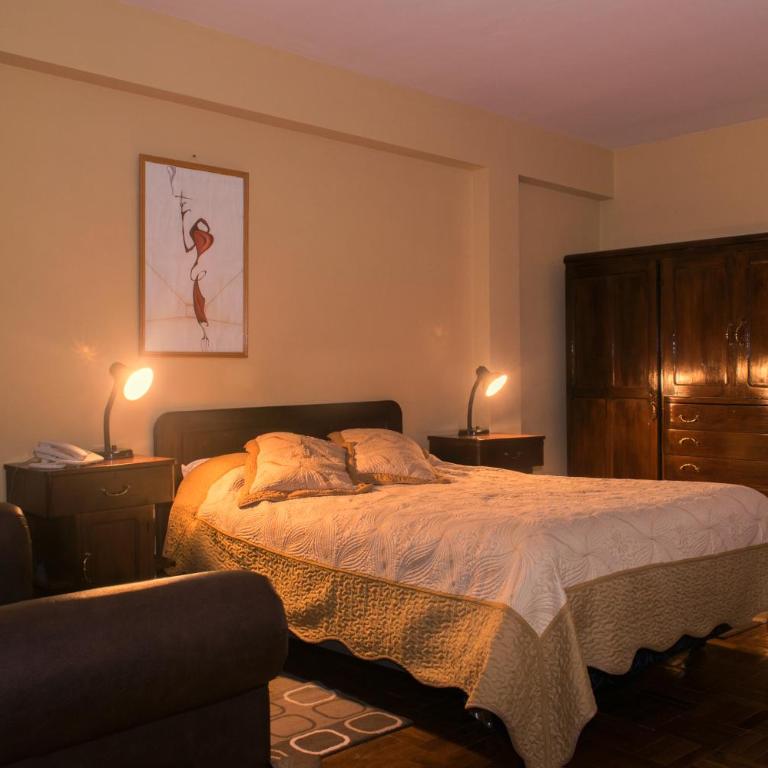 La Maison Martinet - Two-Bedroom Apartment - 2