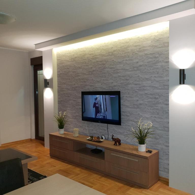 Apartman Aspen - Apartman sa Terasom - 1