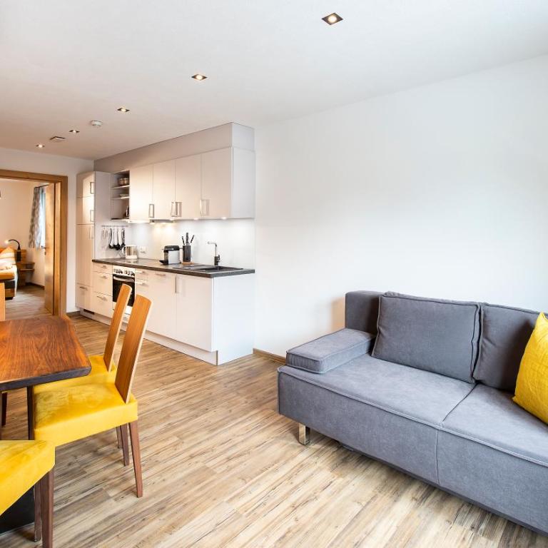 Biwak Appartements - Apartment mit Terrasse - 4