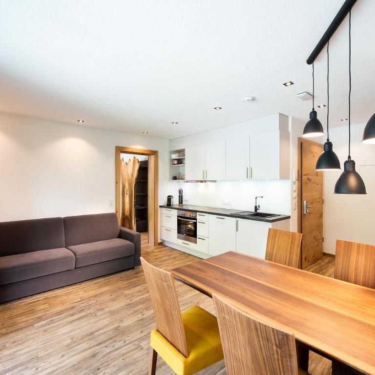 Biwak Appartements - Apartment mit Balkon - 3