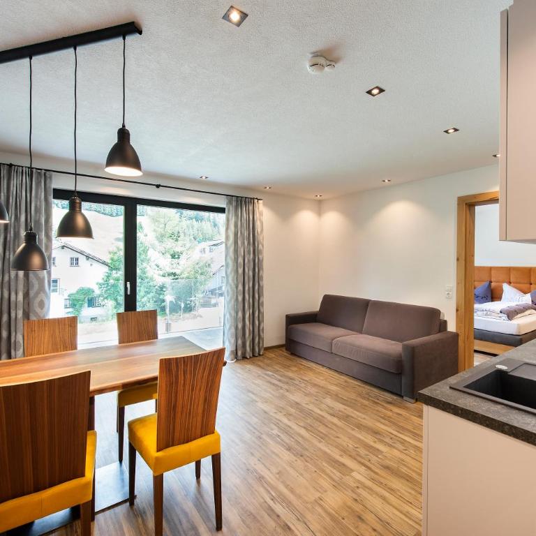 Biwak Appartements - Apartment mit Balkon - 7