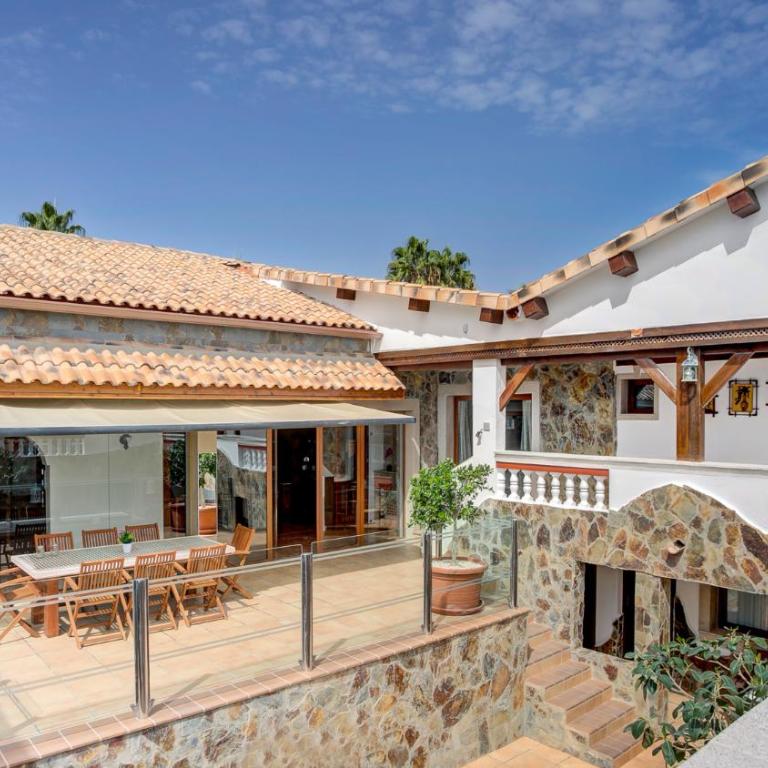 Daniel Luxury House Caleta - Four-Bedroom House - 20