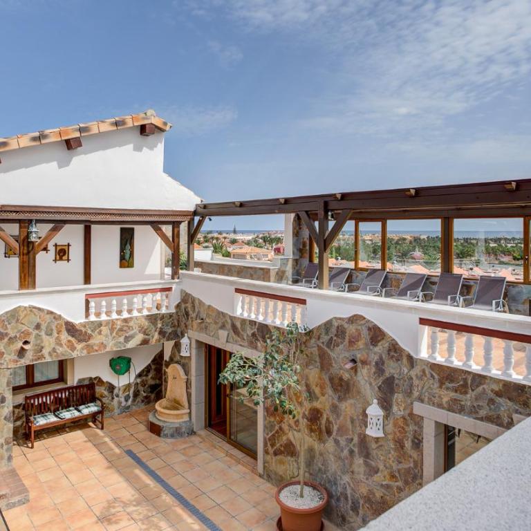Daniel Luxury House Caleta - Four-Bedroom House - 1