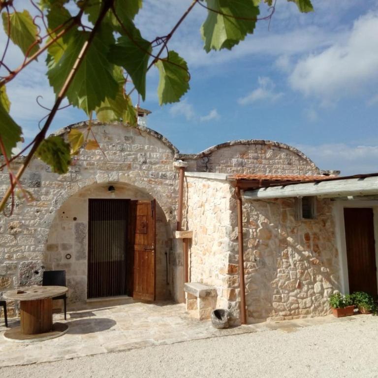 Trulli La collinetta - One-Bedroom House - 13