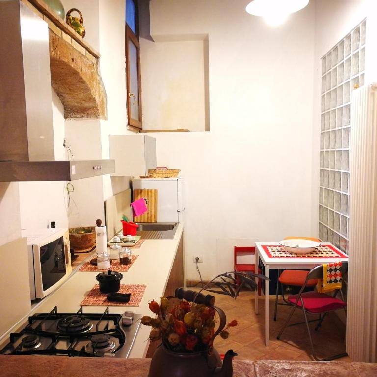 Appartamento La Loggia - Appartamento con 1 Camera da Letto (4 Adulti) - 37