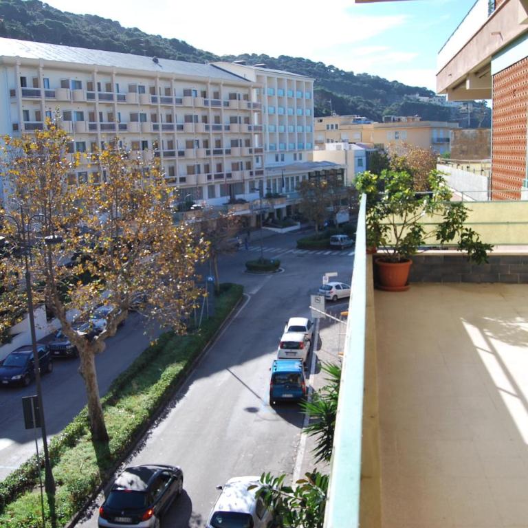 A Casa di Lidia B&B Gaeta - Camera Matrimoniale con Bagno Privato e Balcone - 8