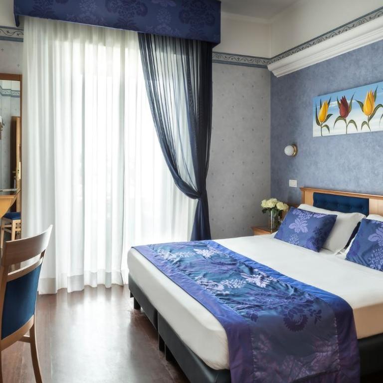 Hotel Tiffany's - Classic Double or Twin Room - 3