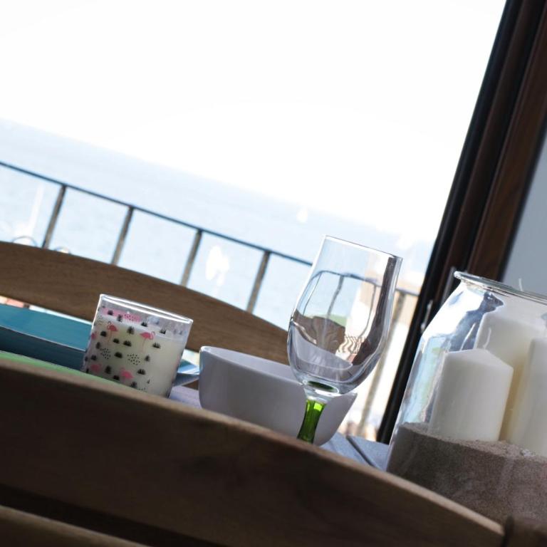 La Vila Feliz, gemütliche private Duplex-Ferienwohnung im typischen Fischerhaus mit fantastischem Meerblick - Apartment - Split Level - 31