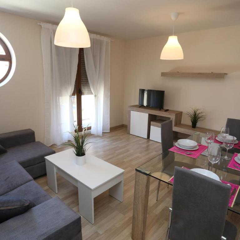Apartamento turisticos Puente Romano P3 2-A - Apartamento de 2 dormitorios - 1