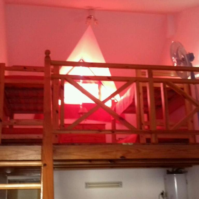 Departamentos Silvia - Apartamento de 2 dormitorios con balcón - 8
