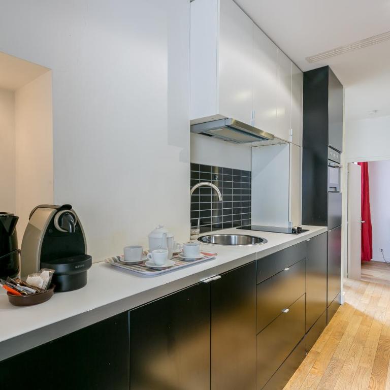 Le Marais Place Sainte Catherine With AC - Appartement Supérieur - 8