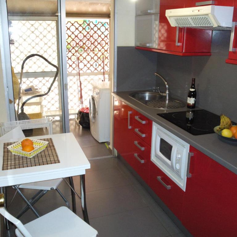 Ground floor Apartment Cristimar with pool, wifi, roofed balcony, close to beach - Apartamento de 2 dormitorios - 7