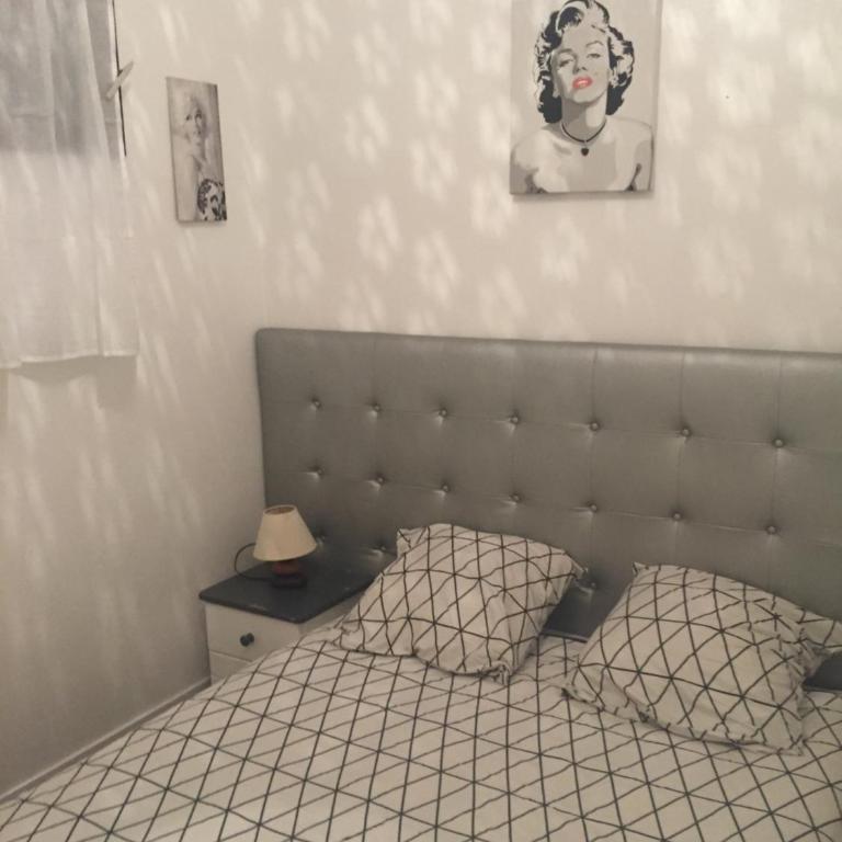 Appartement 1 chambre, dieppe centre draps non inclus - Appartement - 10