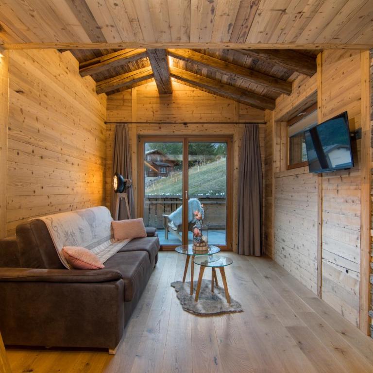 Boutique Lodge Spycher - Deluxe Suite mit 1 Schlafzimmer, Bergblick und Balkon - 4