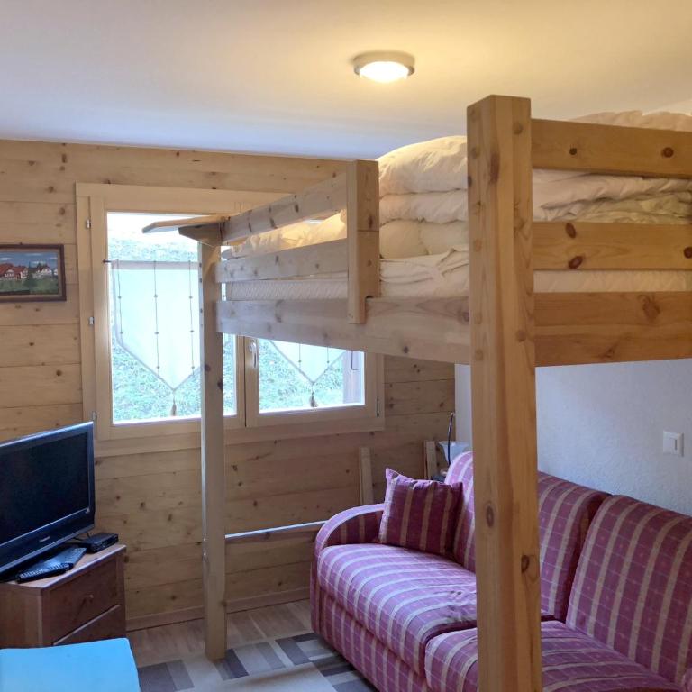 Apartments Vieux Chalet - Two-Bedroom Apartment with Mountain View / A 01 - 9