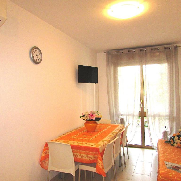 Isi - Appartamento con 2 Camere da Letto - 19