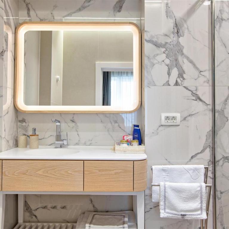 FERHADIJA Apartments by Nejra - Deluks Apartman - 10