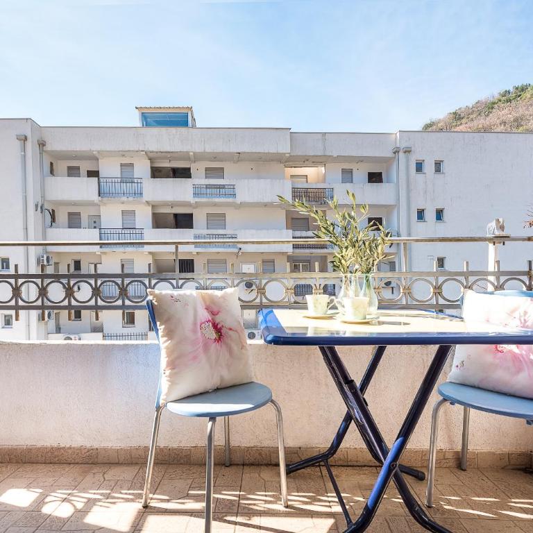 Family apartment in Becici - Apartman - 18