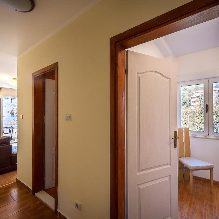 Family apartment in Becici - Apartman - 11
